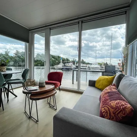 Vakantiehuis Floating Vacationhome Sylt Maastricht